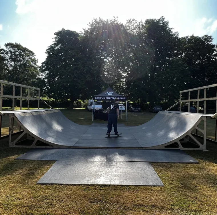 Skate ramp setup