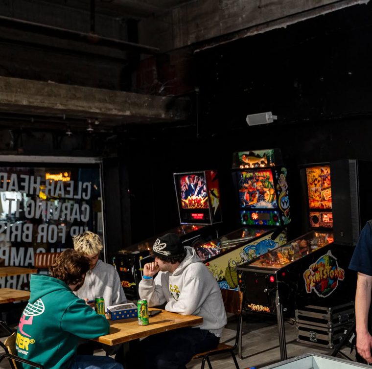 Shredenhams arcade games and pool
